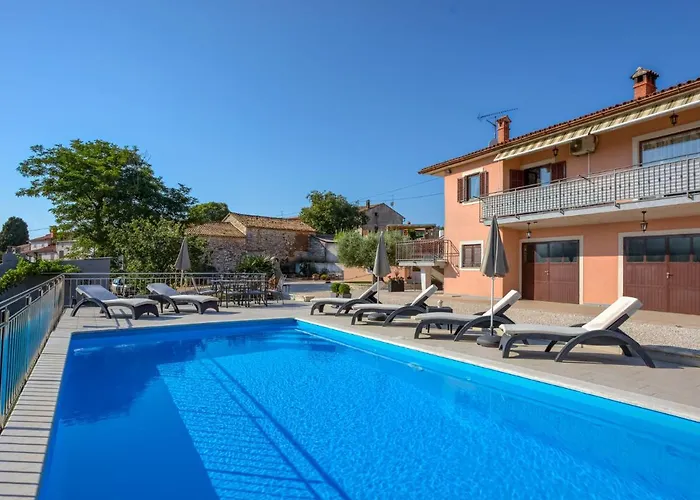 Legovic By Interhome