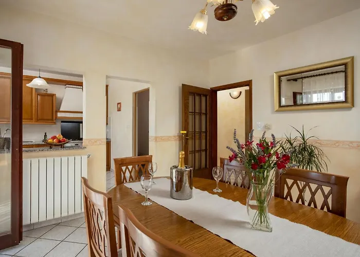 Σπίτι διακοπών Legovic By Interhome