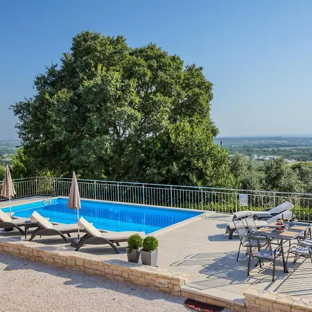 Legovic By Interhome *